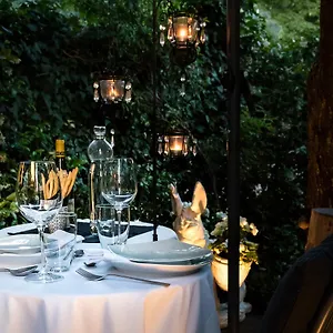 Amobo Bed & Breakfast